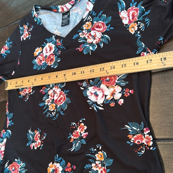 ❤️3/$30 Lildy Floral 3/4 Sleeve Black Tunic Dress - Picture 8 of 9
